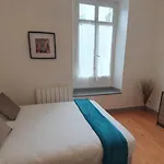 Bel Appartement En Centre-Ville Avec Terrasse